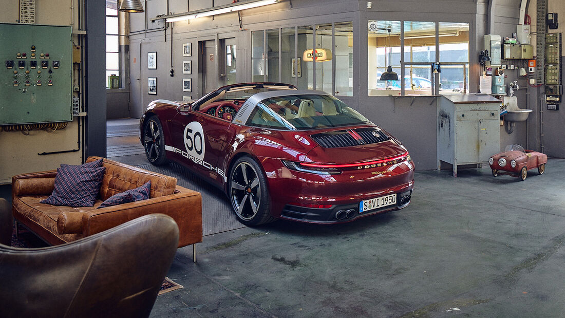 Porsche 911 Targa 4S Heritage Design Edition