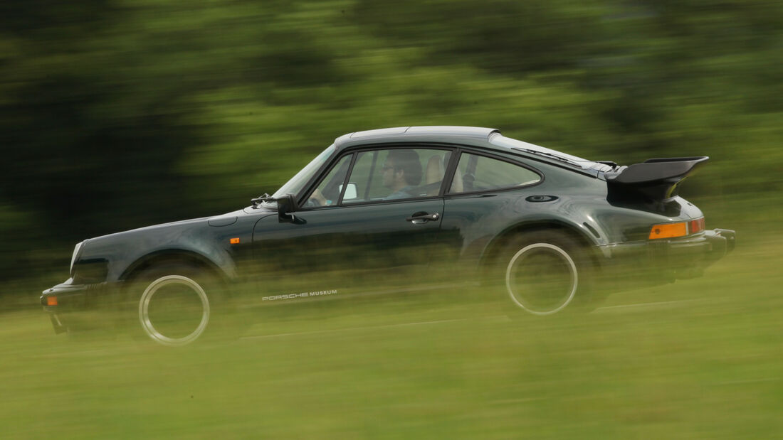 Porsche 911 Turbo 3.3, Seitenansicht