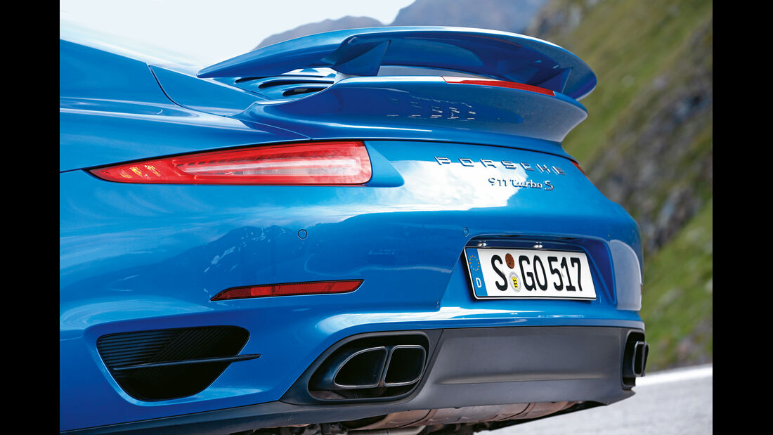 Porsche 911 Turbo S, Heck, Auspuff