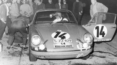Porsche 911 - Vic Elford - Nürburgring 1967 - Marathon de la Route - 84-Stunden-Rennen
