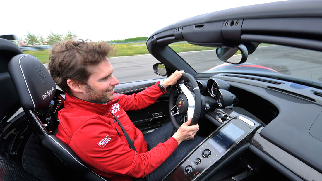 Porsche 918 Spyder, Cockpit, Alexander Bloch