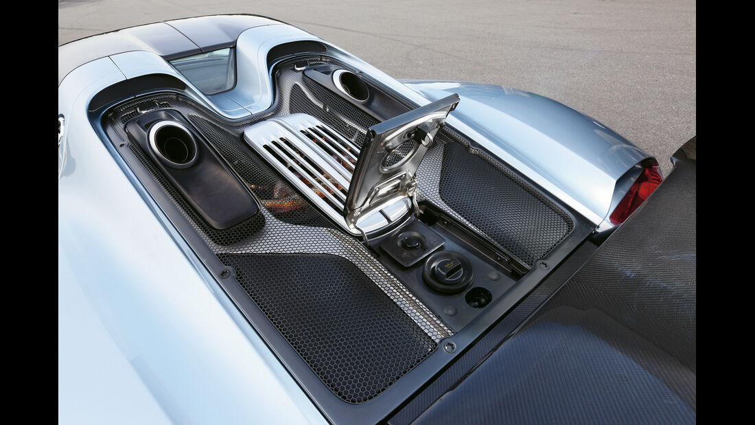 Porsche 918 Spyder, Motor