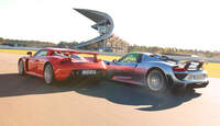 Porsche 918 Spyder, Porsche Carrera GT, Heckansicht