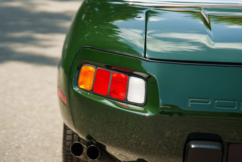 Porsche 928 Cabriolet Straman (1982)