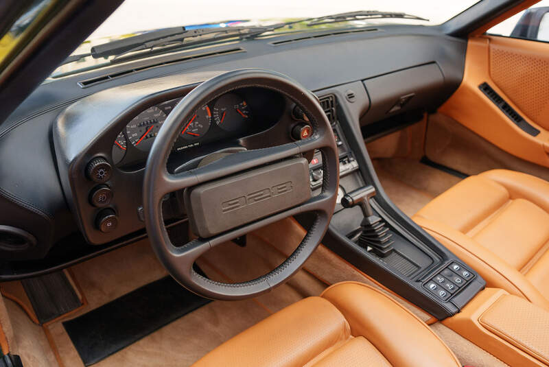 Porsche 928 Cabriolet Straman (1982)