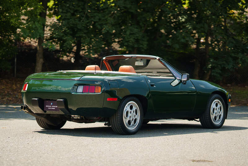 Porsche 928 Cabriolet Straman (1982)