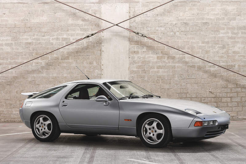 Porsche 928 GTS (1992)