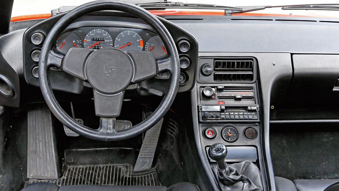 Porsche 928, Lenkrad, Cockpit