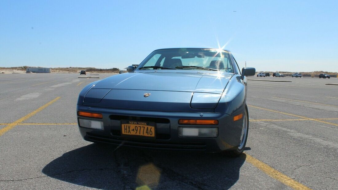 Porsche 944 (1990) mit 2.000 Meilen