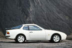 Porsche 944