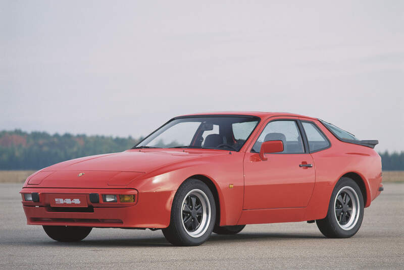 Porsche 944