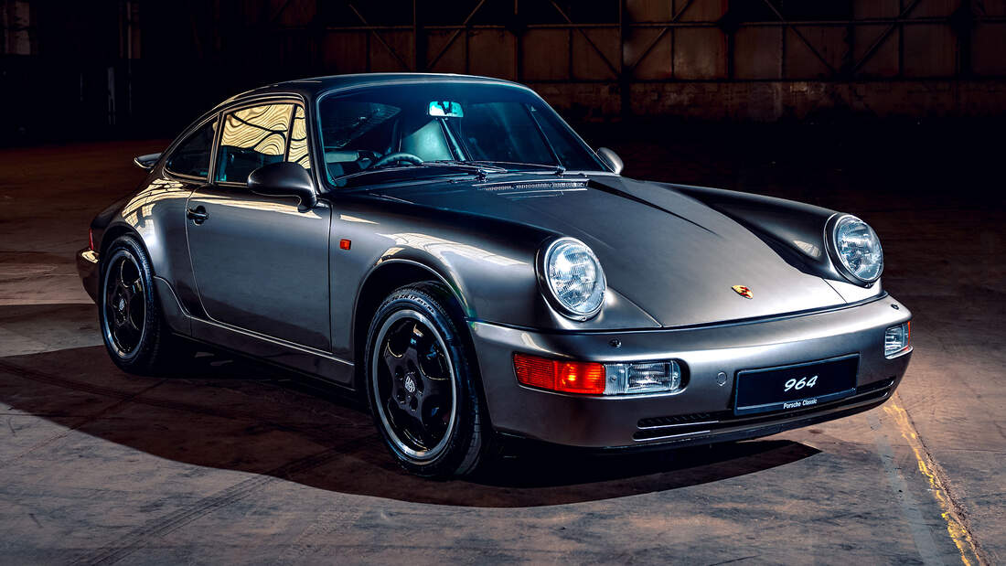 Porsche 964 restomod