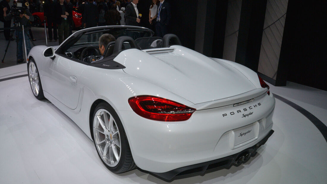 Porsche Boxster Spyder - New York Auto Show 2015