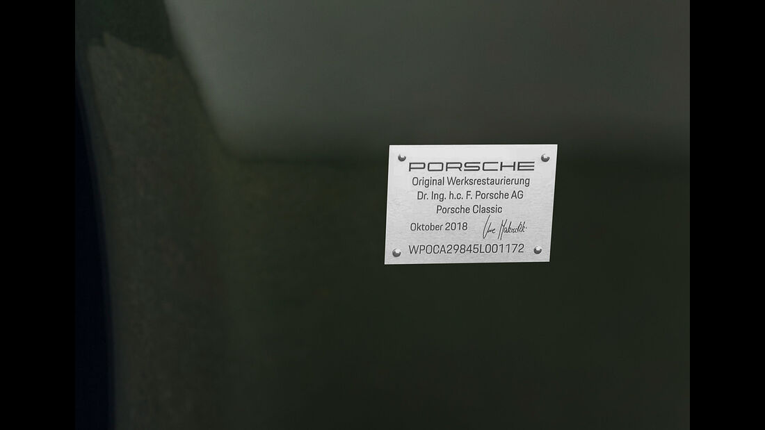 Porsche Carrera GT Werksrestaurierung