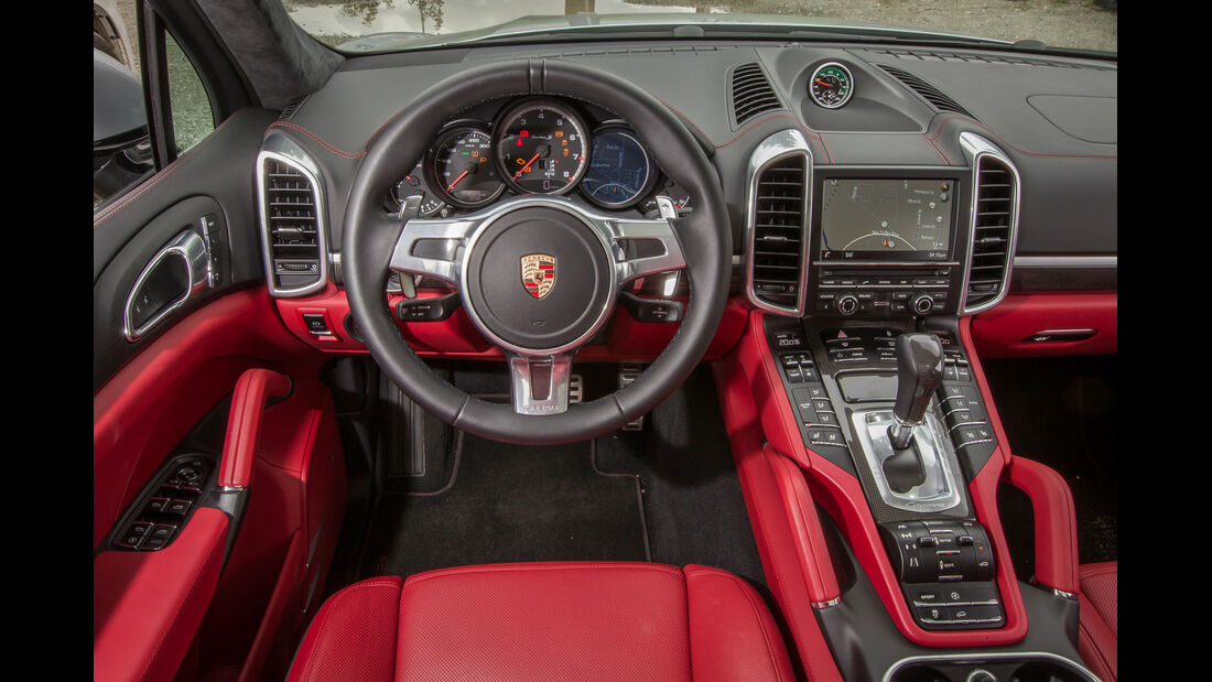 Porsche Cayenne, Cockpit