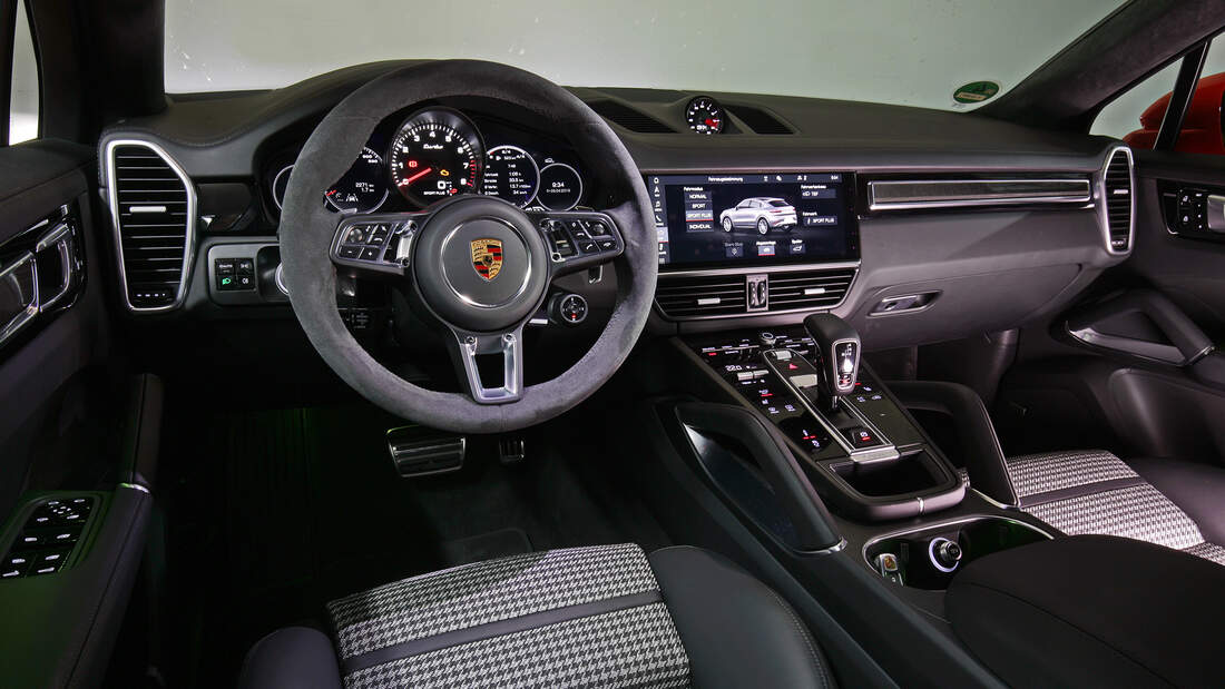 Porsche Cayenne Coupé im Fahrbericht auto motor und sport