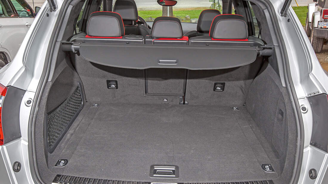 BMW X5 und Porsche Cayenne im Fahrbericht Bayerische Evolutions