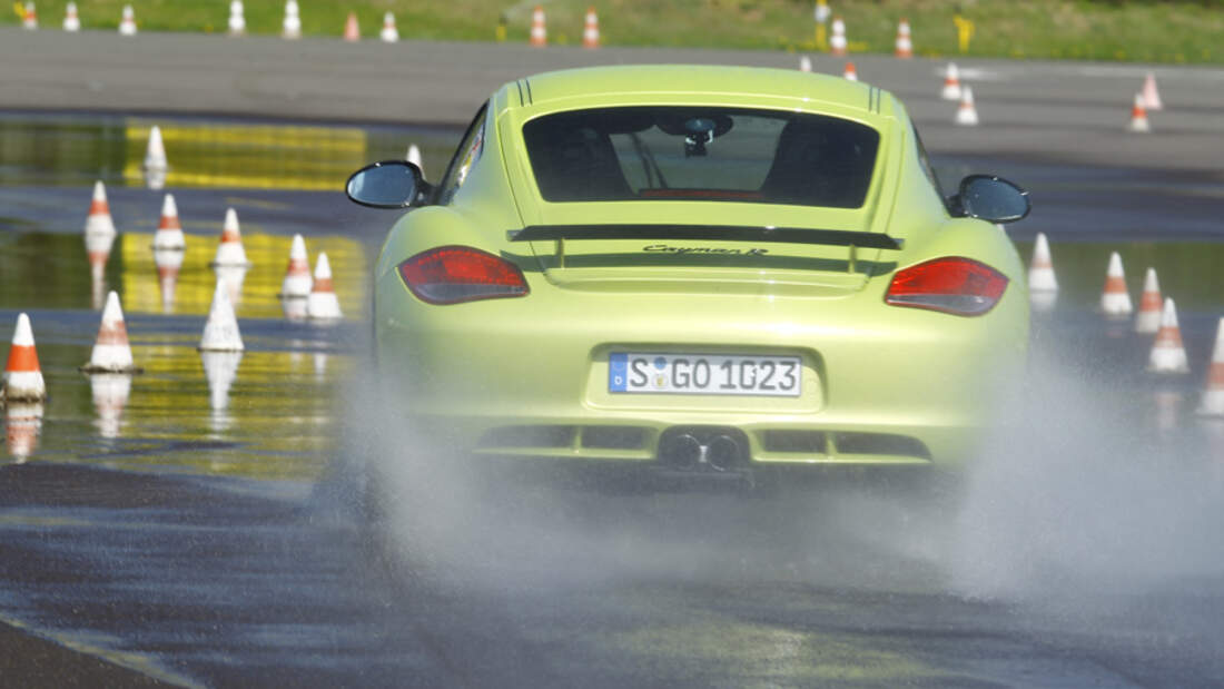 Porsche Cayman R, Heck, Wasserstraße