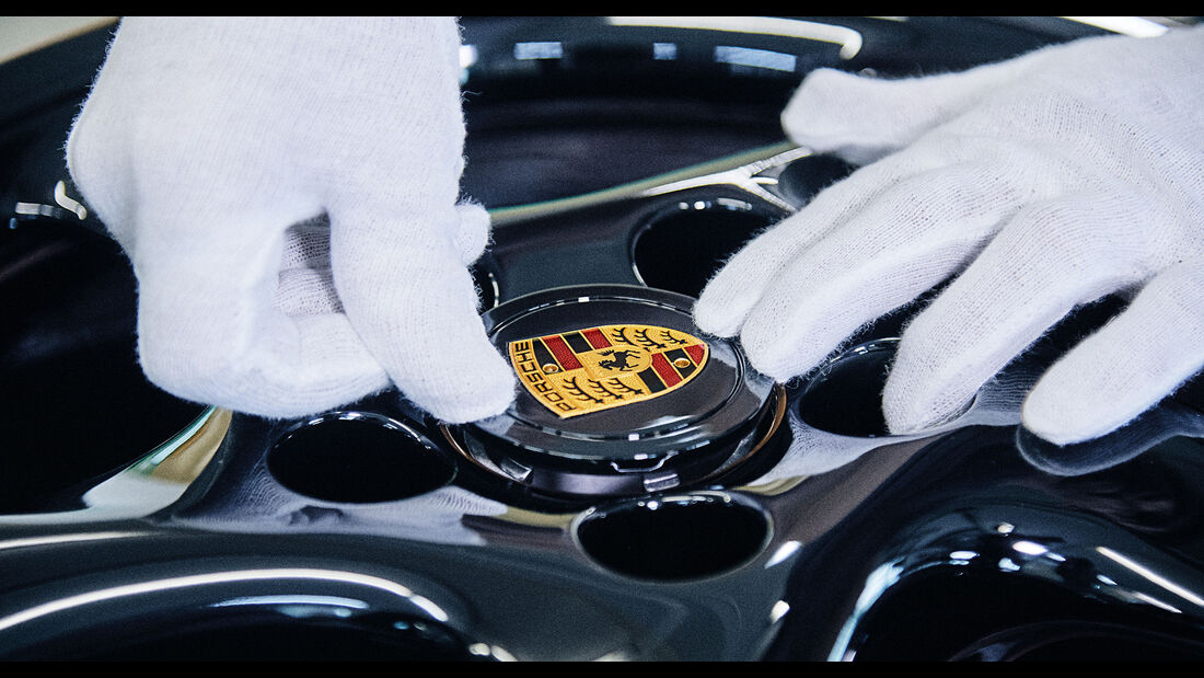 Porsche Exclusive Manufaktur (2021)