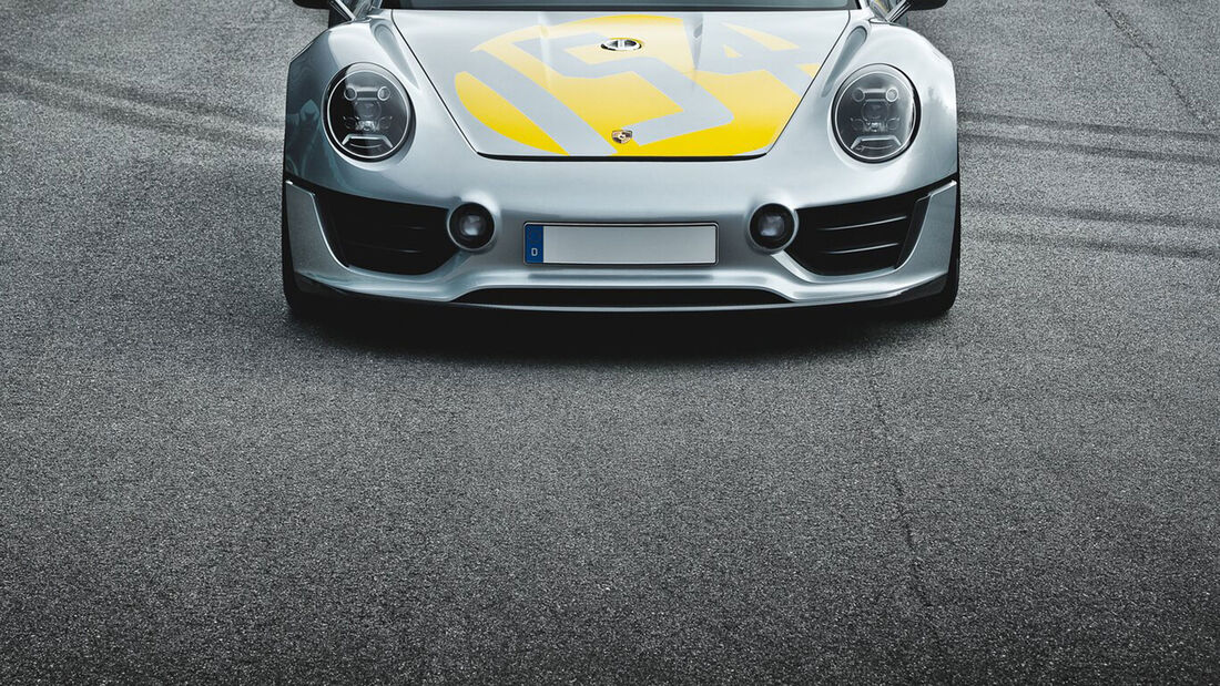 Porsche Le Mans Living Legend