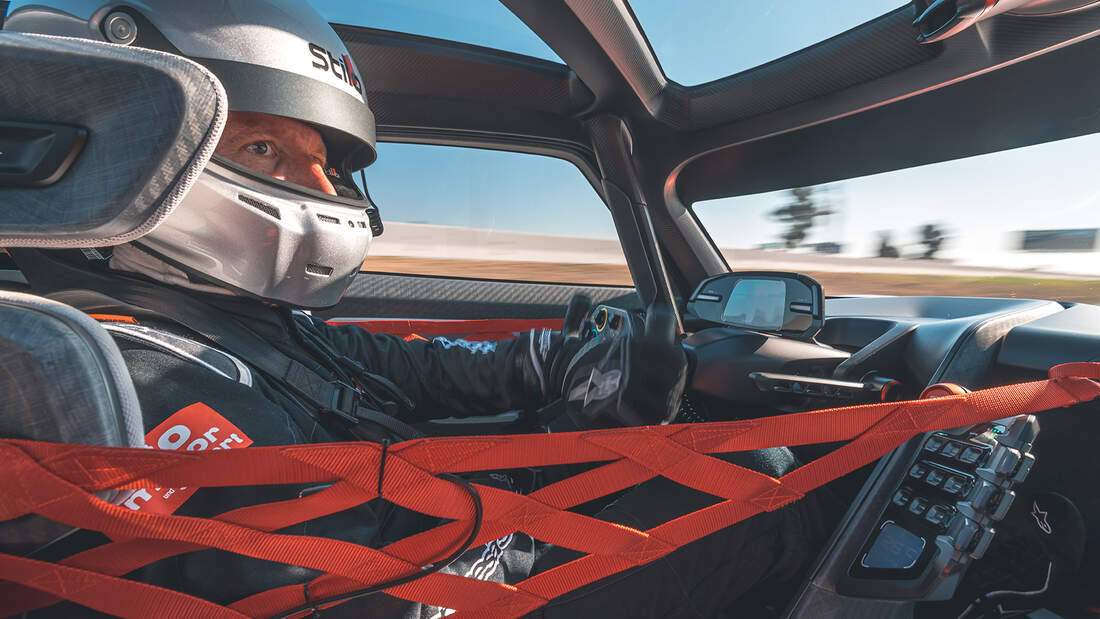 Porsche Mission R: Mit 800 kW auf der Rennstrecke | AUTO MOTOR UND SPORT