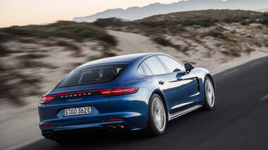 Porsche Panamera 4 E-Hybrid