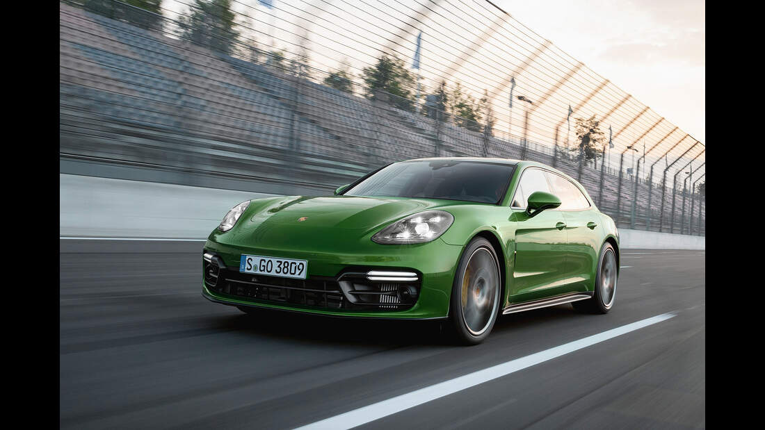 Porsche panamera gts 2018