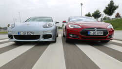 Porsche Panamera S E-Hybrid, Tesla Model S, Frontansicht