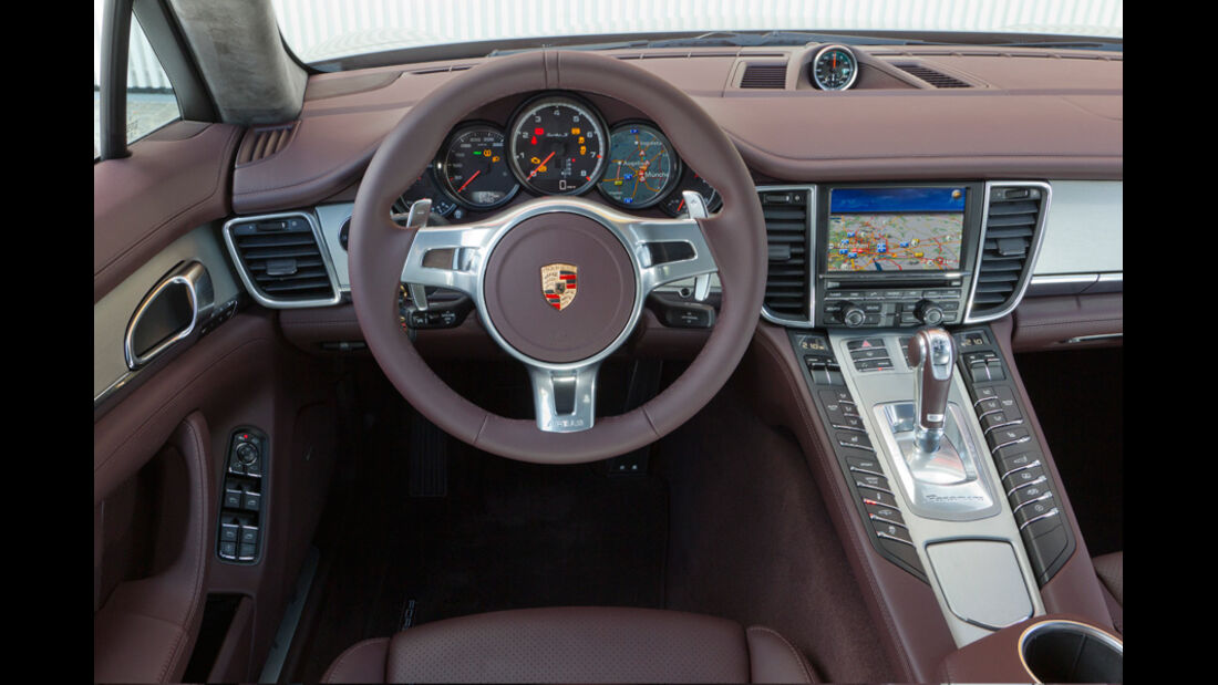 Porsche Panamera Tubo S, Cockpit, Lenkrad