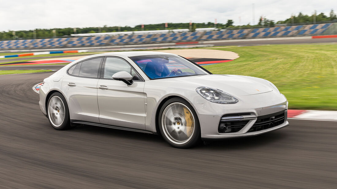 Porsche Panamera Turbo