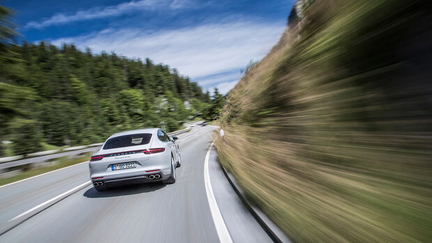 Porsche Panamera Turbo