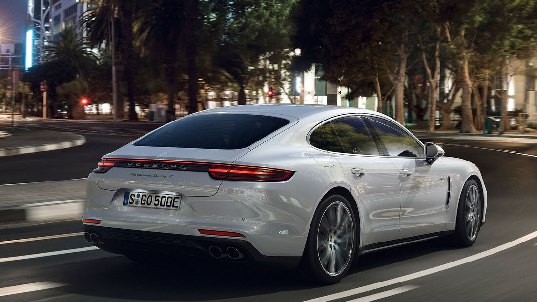 Porsche Panamera Turbo S E-Hybrid