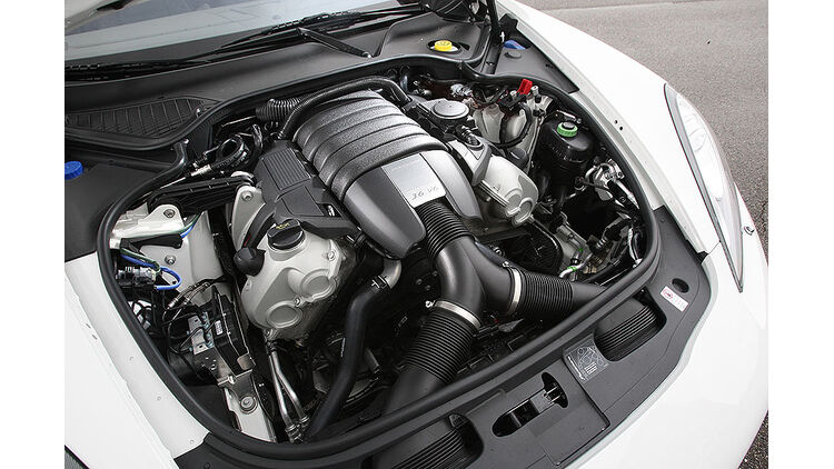 Porsche Panamera V6 Im Fahrbericht Porsche Panamera Mit Basis Triebwerk Auto Motor Und Sport