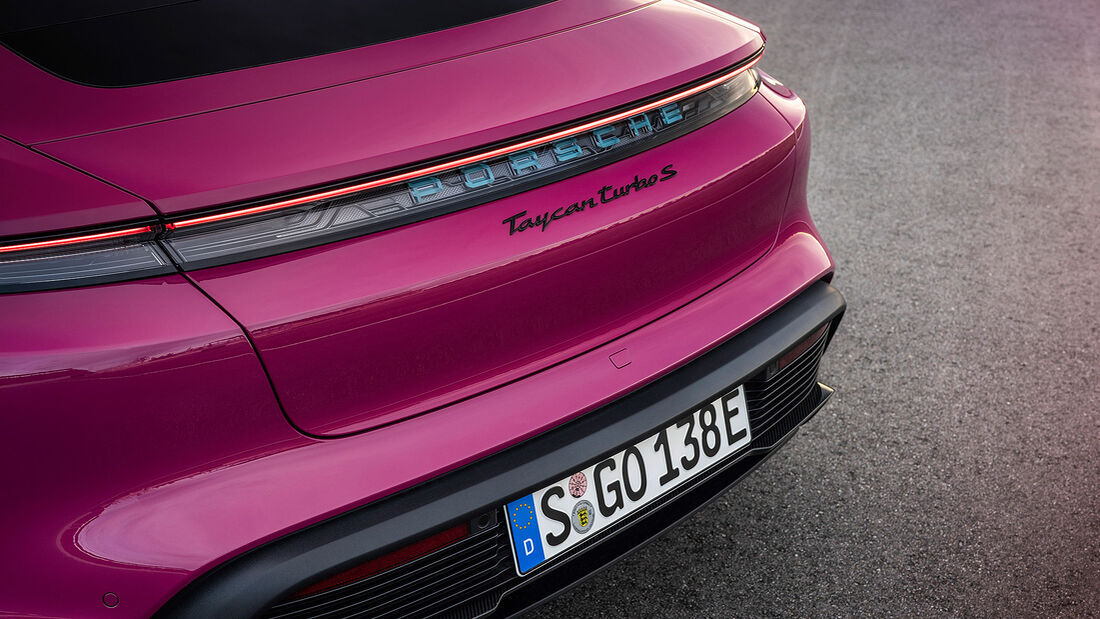 Porsche Taycan Modelljahr 2022