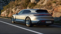 Porsche Taycan Sport Turismo, Basismodell
