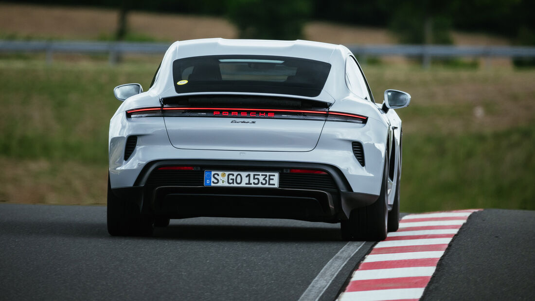 Porsche Taycan Turbo S