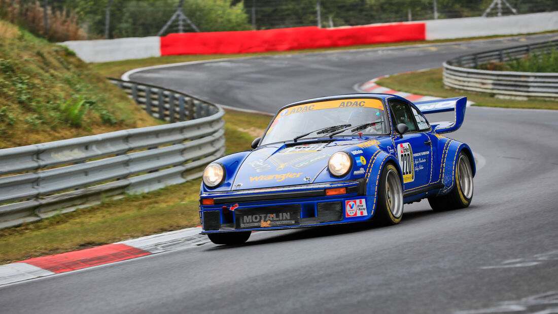 Porsche Turbo - Startnummer 220 - 24h Classic - 24h Rennen Nürburgring - Nürburgring-Nordschleife - 25. September 2020