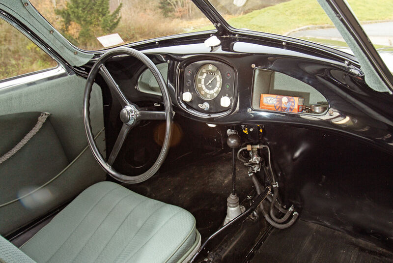 Porsche Typ 64, Cockpit