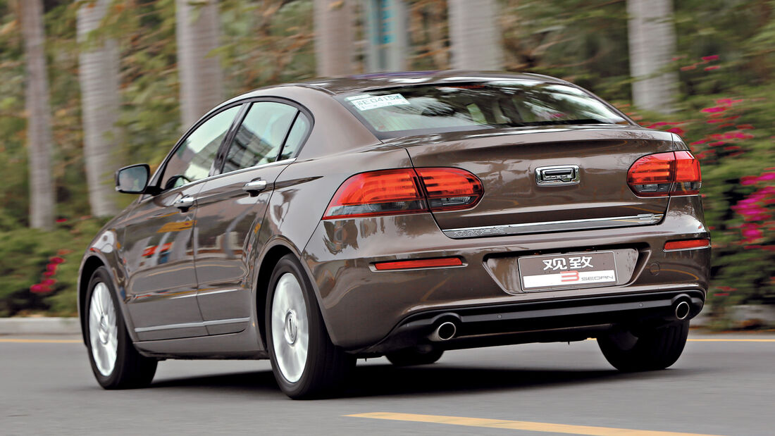 Qoros 3 Sedan 1.6T, Heckansicht