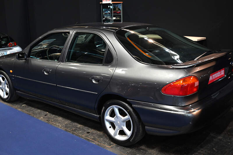 Rétromobile 2026 Markt Ford Mondeo 2.5 V6 RS