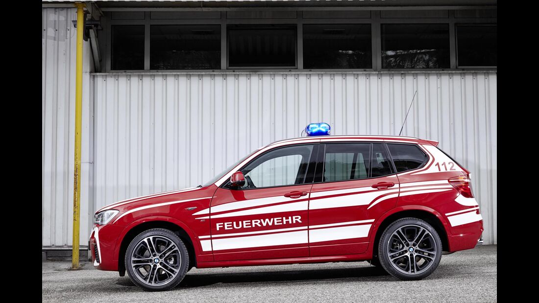 RETTMobil 2016, Einsatzfahrzeuge, Notarzt, Rettungsdienst, BMW X3, Feuerwehr
