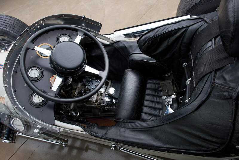 RM Auctions - The Andrews Collection