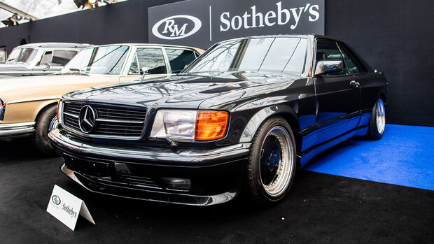 RM Sotheby's Auktion Rétromobile Paris 1989 Mercedes-Benz 560 SEC AMG 6.0 ‘Wide-Body’ 