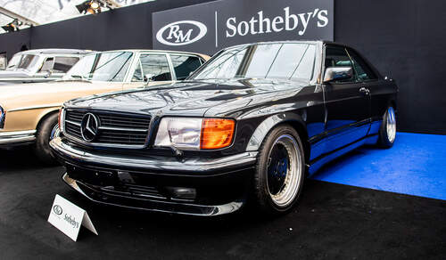 RM Sotheby's Auktion Rétromobile Paris 1989 Mercedes-Benz 560 SEC AMG 6.0 ‘Wide-Body’ 