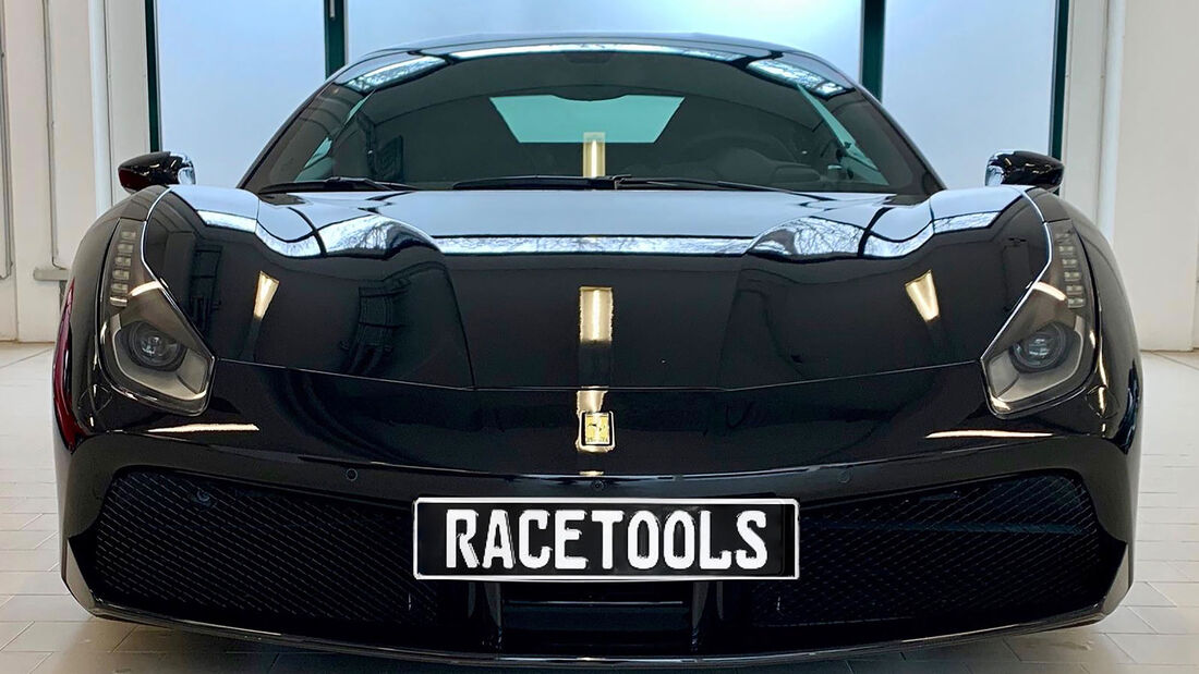 RaceTools Ferrari 488 GTB