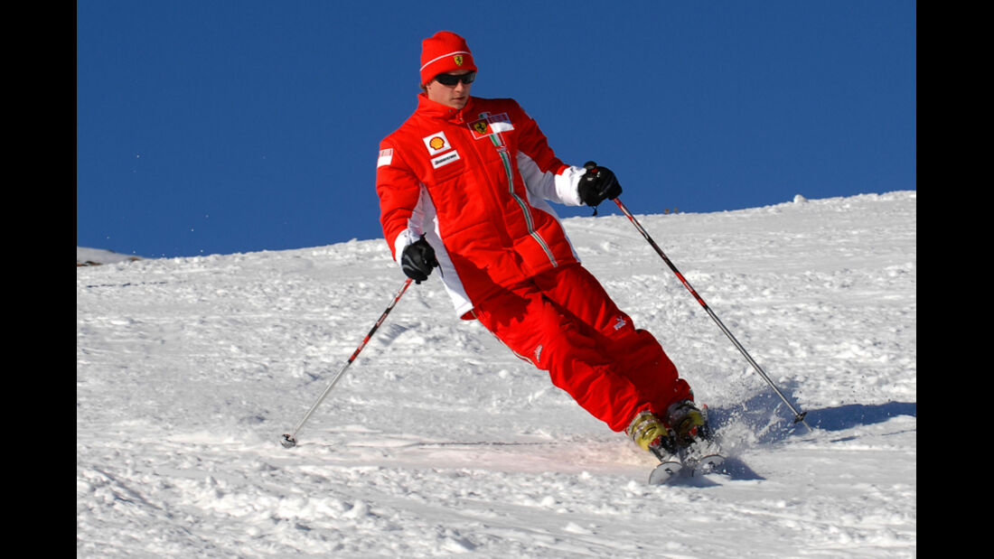Räikkönen Skifahren Ferrari 2007