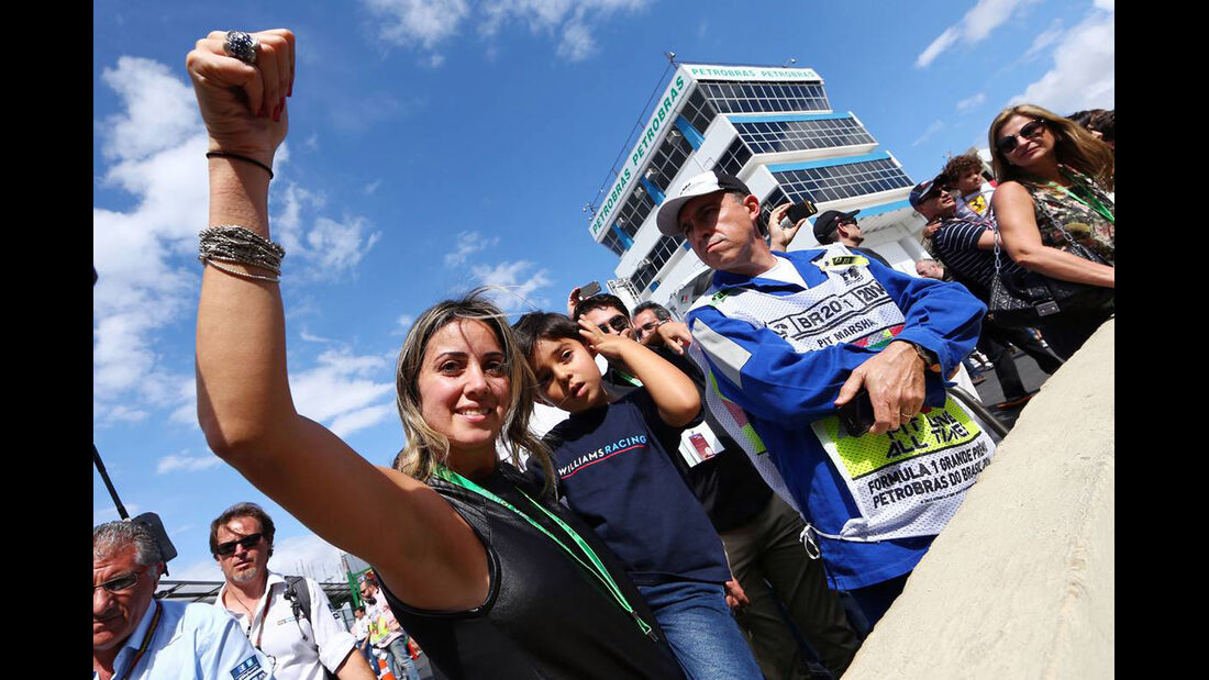 Rafaela Bassi - Frau Felipe Massa - Formel 1 - GP Brasilien - 9. November 2014