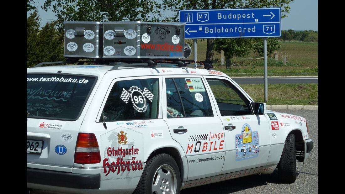 Rallye Allgäu-Orient, Mercedes 230, Seitenansicht