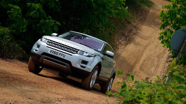Range Rover Evoque, Frontansicht, Gelände, Abhang, aufwärts
