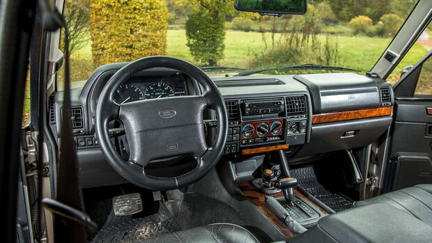 Range-Rover-I-V8-im-Interieur